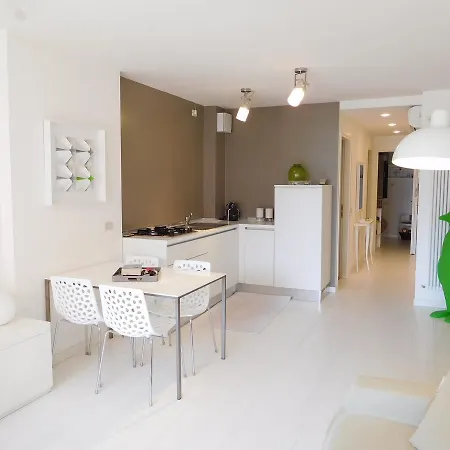 Tilatti Apartman Grado