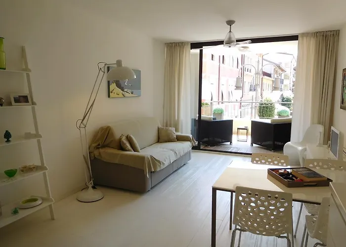 Tilatti Apartament Grado